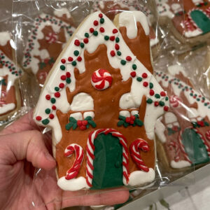 GingerbreadHouse-Holiday-Cookie